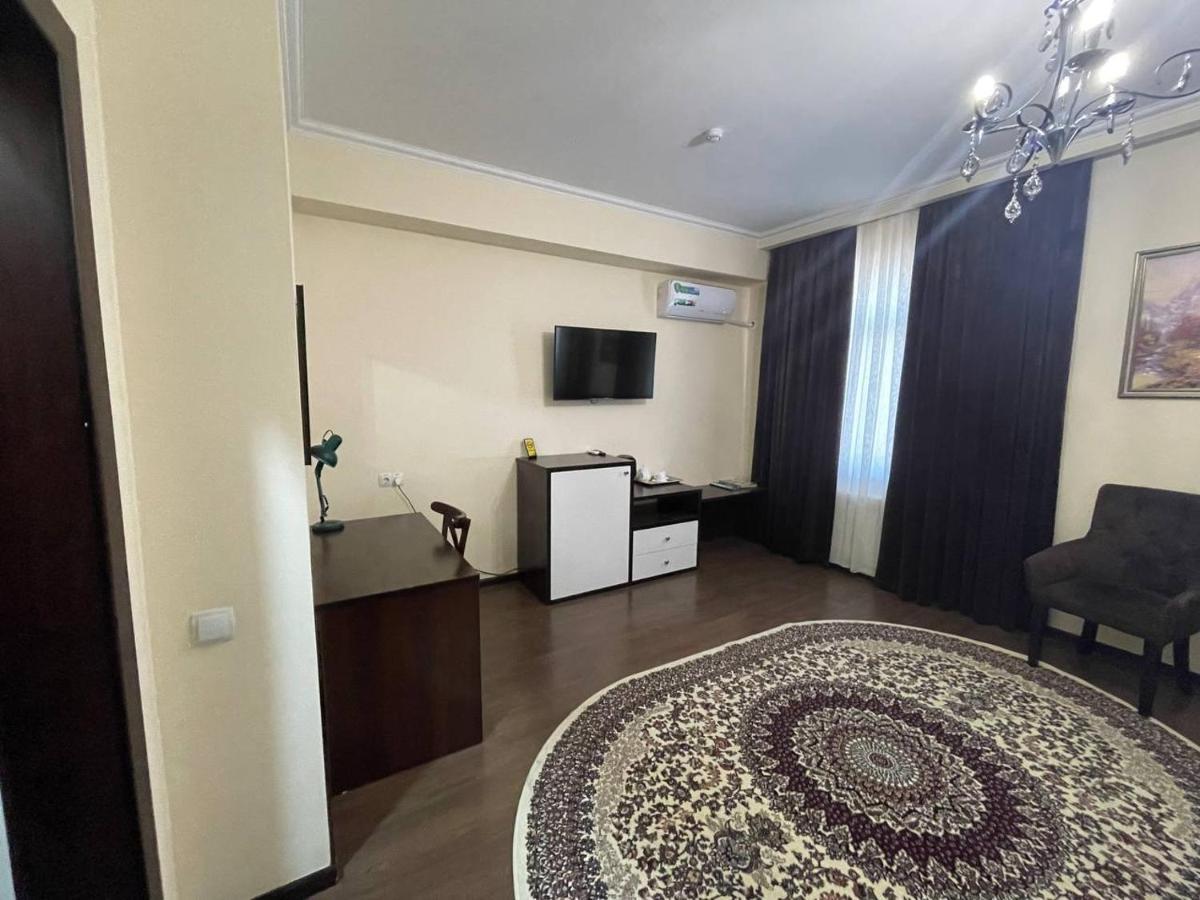 Marhabo Hotel Palace Solnechnyy Kültér fotó